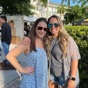 Meet your Posher, Jenna